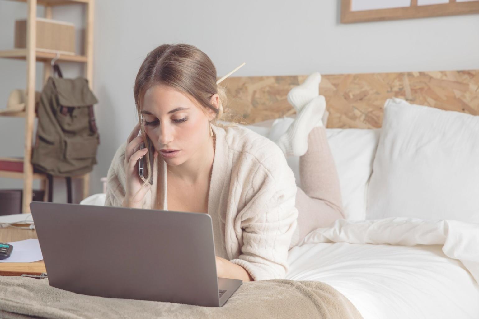 Sesiune de lucru pentru dezvoltarea mindset-ului financiar cu materiale și planificări personalizate